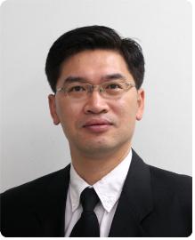 박종욱 박사 증명사진